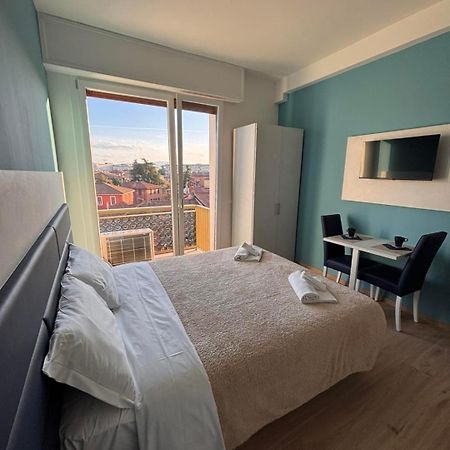 La Corte Del Sant'Orsola Residence Bologna Esterno foto