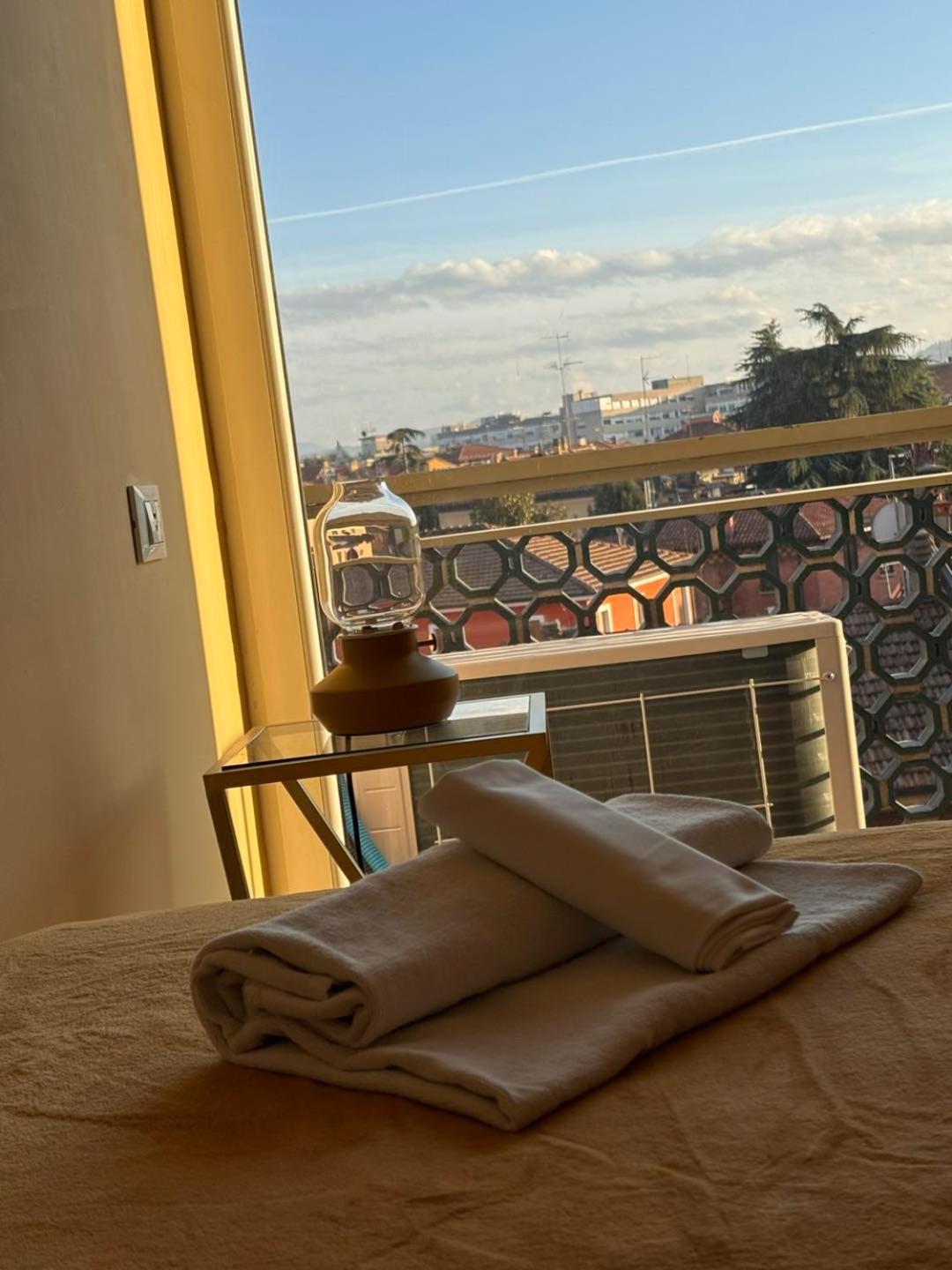 La Corte Del Sant'Orsola Residence Bologna Esterno foto