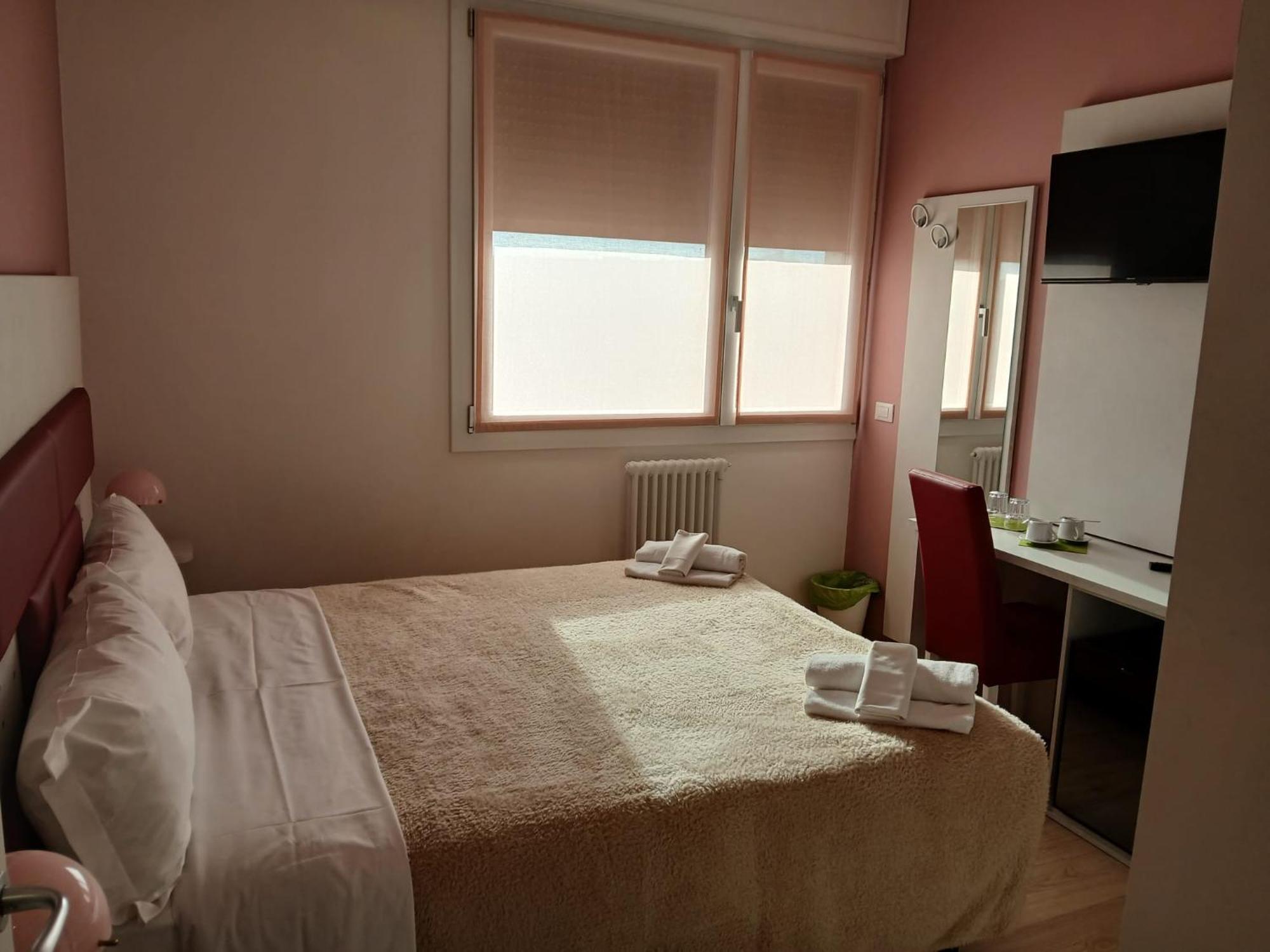 La Corte Del Sant'Orsola Residence Bologna Esterno foto